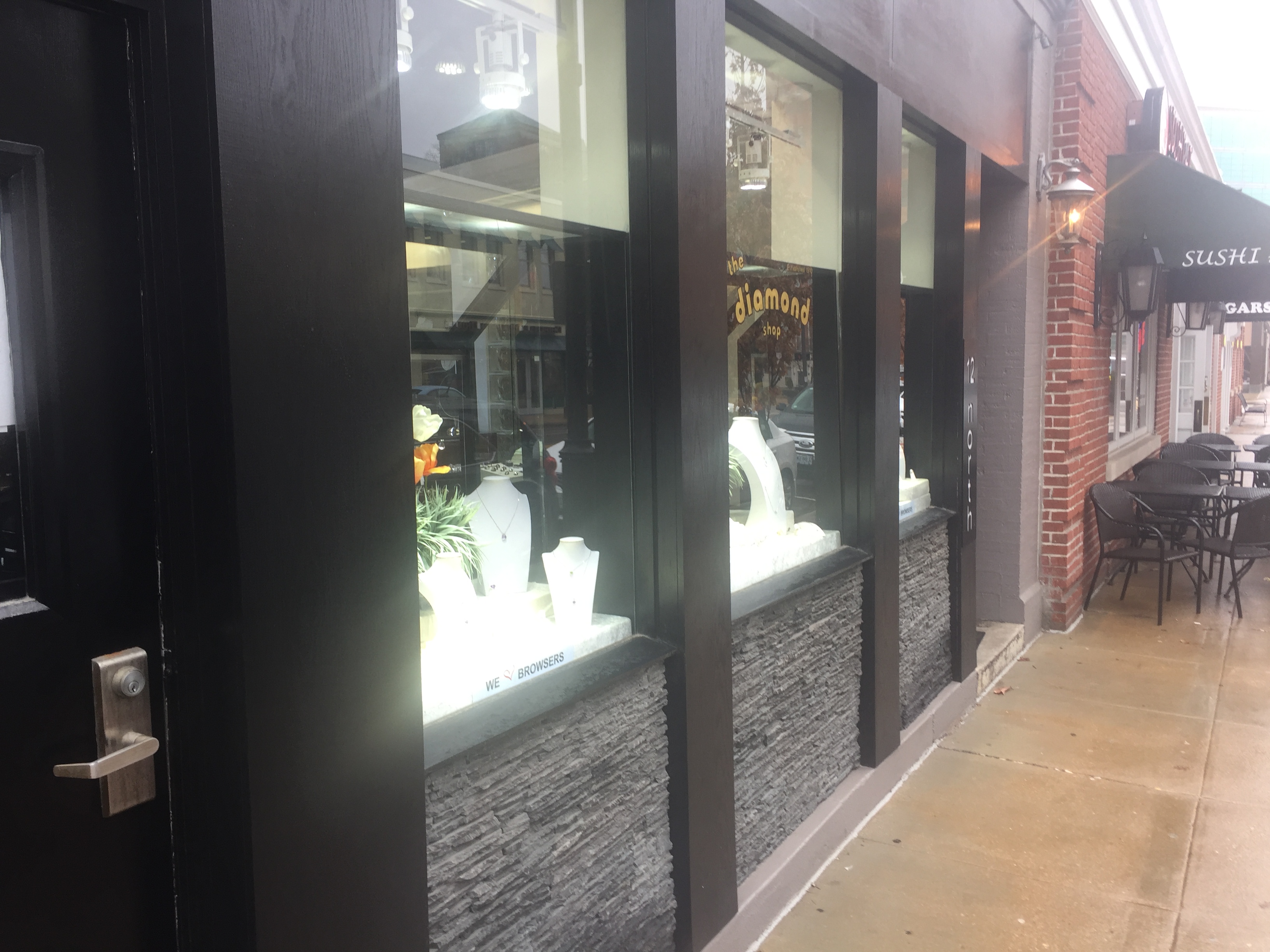 Investigation Underway In Clayton Jewelry Store Robbery Clayton Times - new roblox mad city codes july 2019 7/11